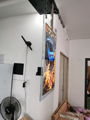 Affichage numérique multi-touch avec angle de vision de 178 degrés offrant performance et attrait visuel amélioré dans les espaces publics